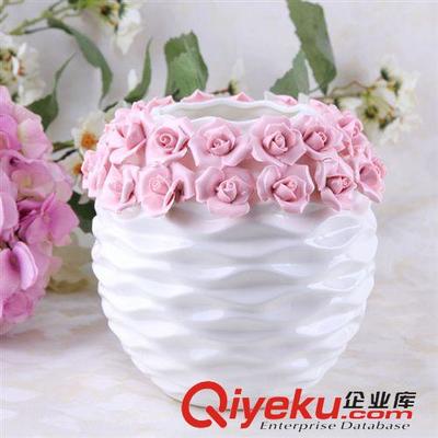 天天特价 田园贴花粉色玫瑰陶瓷花瓶 工艺品摆件 创意家居装饰品-义乌市窝窝家工艺品提供天天特价 田园贴花粉色玫瑰陶瓷花瓶 工艺品摆件 创意家居装饰品的相关介绍、产品、服务、图片、价格义乌市窝窝家工艺品、陶瓷工艺品;树脂工艺品;家居日用品;玻璃制品;仿真花批发;工艺品